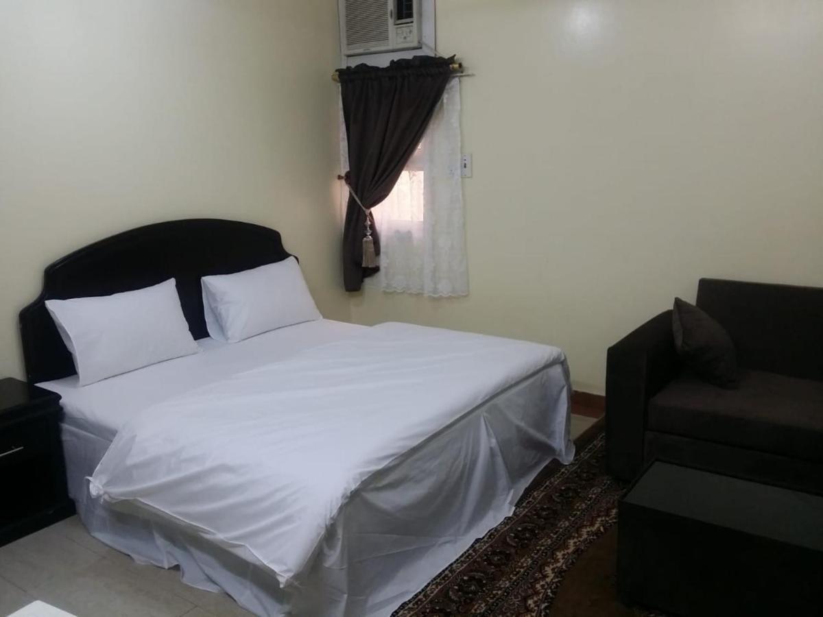 العييري للشقق المفروشة حائل1 Apartment *