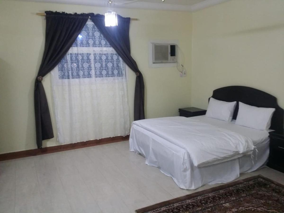 العييري للشقق المفروشة حائل1 Apartment Ha'il
